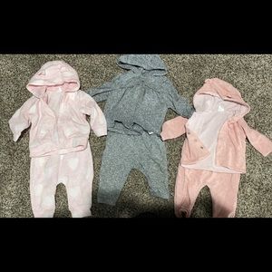 3-6 month baby gap outfits- excellent condition